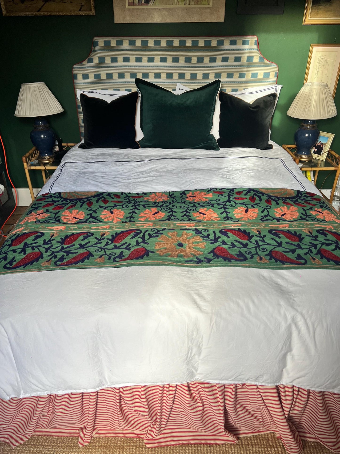 Handmade velvet and pure linen cushions with piping or French seam and invisible zip