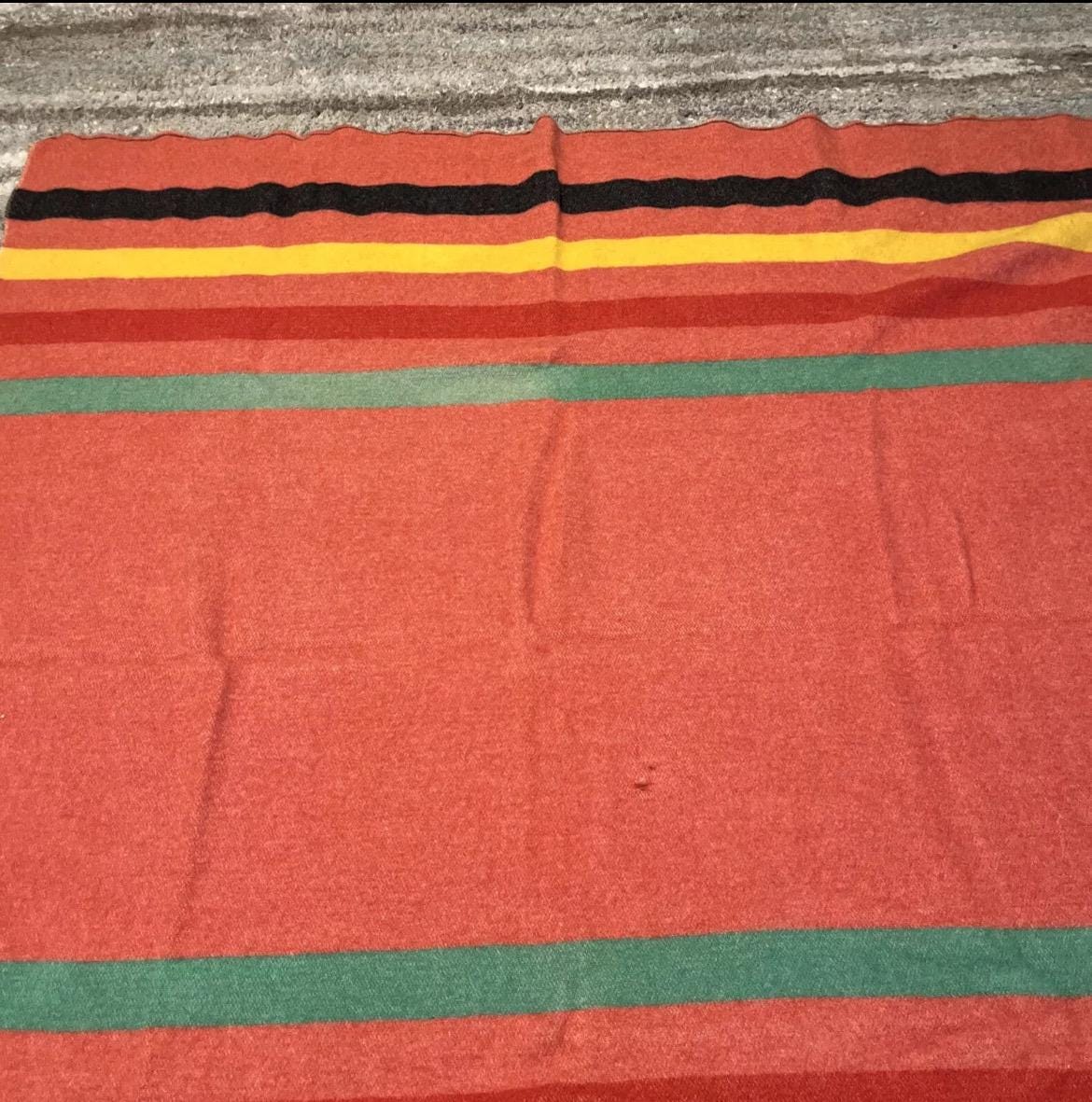 Vintage Mariposa Striped Wool blanket in pink/rust red colour
